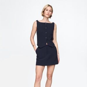 GAP bistretch tailored mini skirt